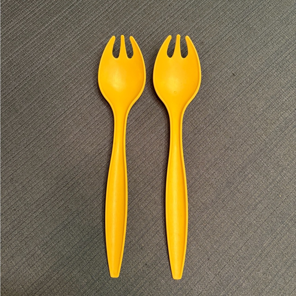 Vintage Tupperware Salad Tongs